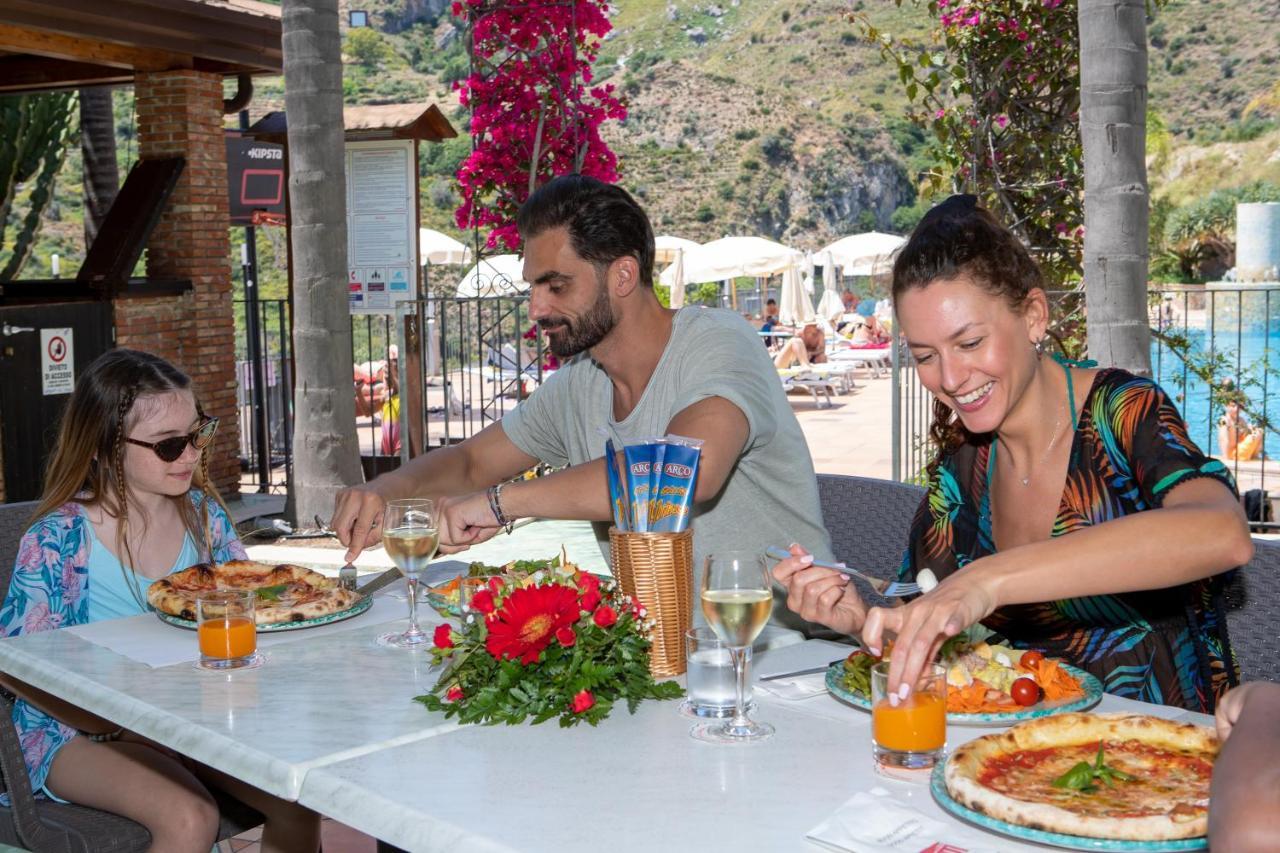 Hotel Olimpo le Terrazze Letojanni Esterno foto