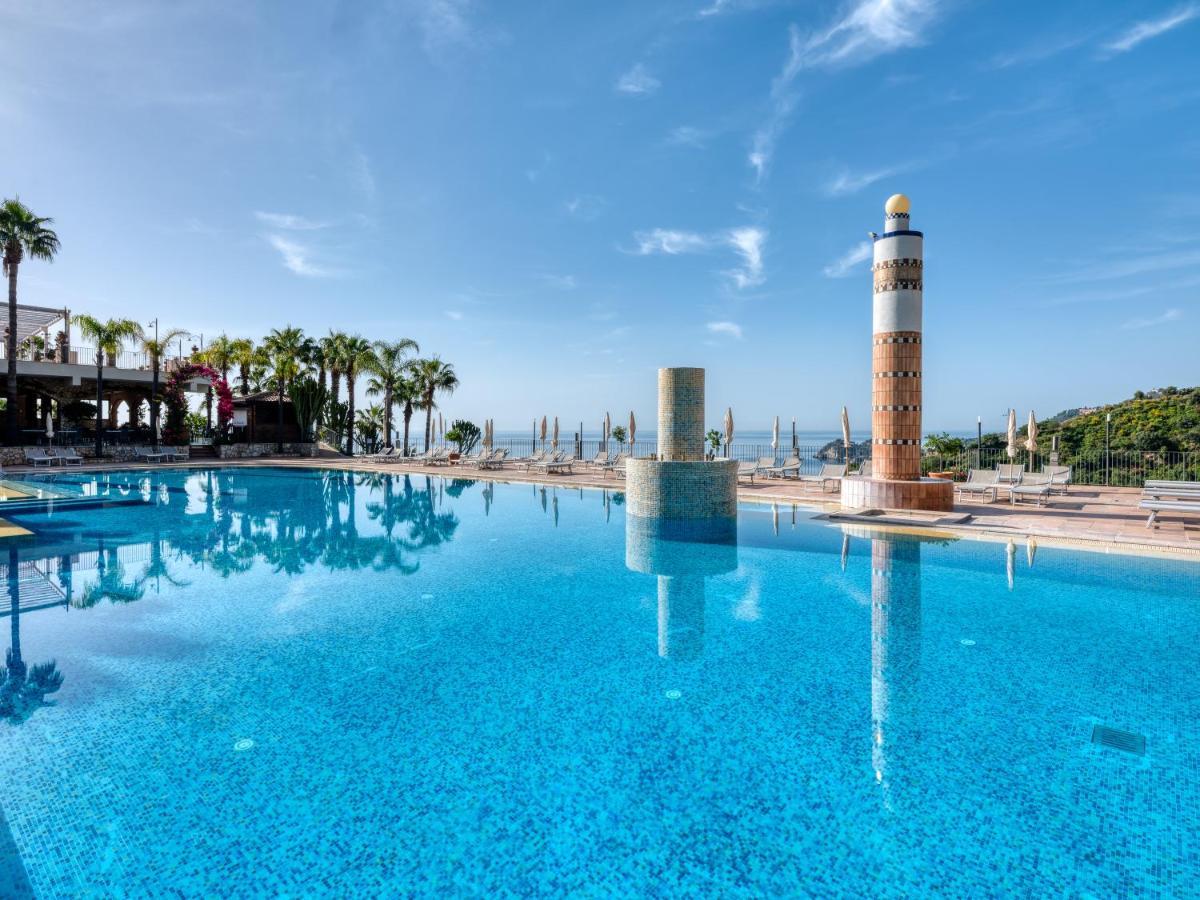 Hotel Olimpo le Terrazze Letojanni Esterno foto