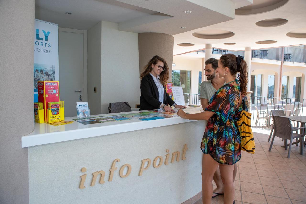 Hotel Olimpo le Terrazze Letojanni Esterno foto