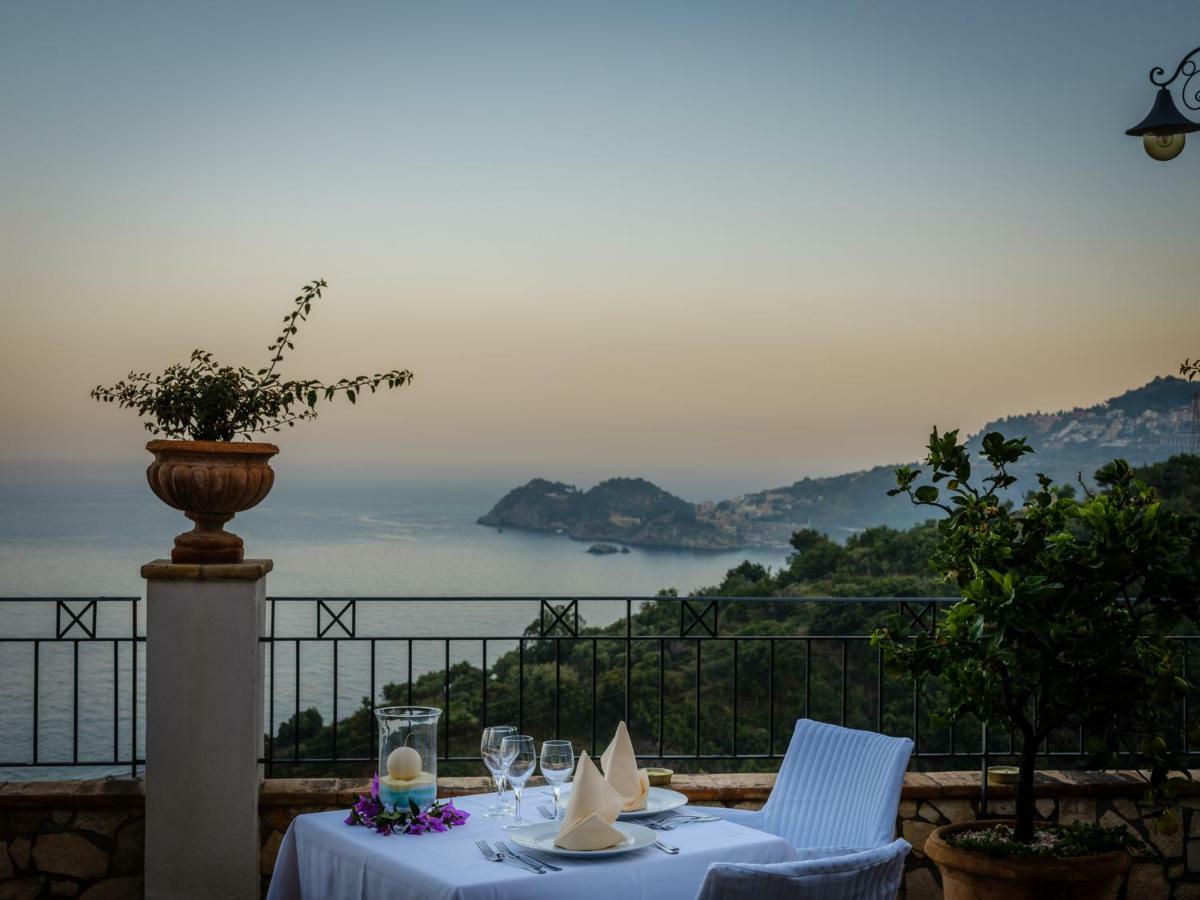 Hotel Olimpo le Terrazze Letojanni Esterno foto